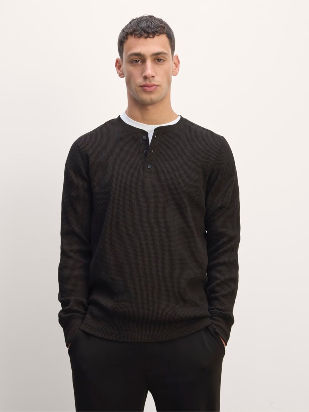 EVERLANE WAFFLE LONG-SLEEVE HENLEY